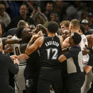NBA官宣掘狼冲突罚单：约基奇罚5万兰德尔罚3.5万 无人被禁赛